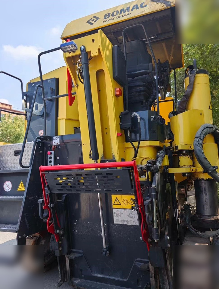 2017 BOMAG BM1000/35 - Cold planer: picture 5 2017 BOMAG BM1000/35 - Cold planer: picture 5