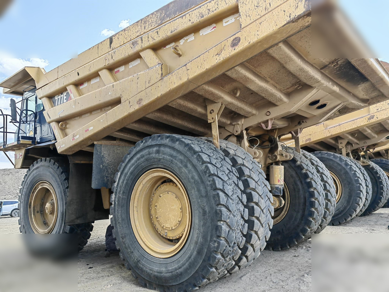 2018 CATERPILLAR 777E - Rigid dumper/ Rock truck: picture 2 2018 CATERPILLAR 777E - Rigid dumper/ Rock truck: picture 2