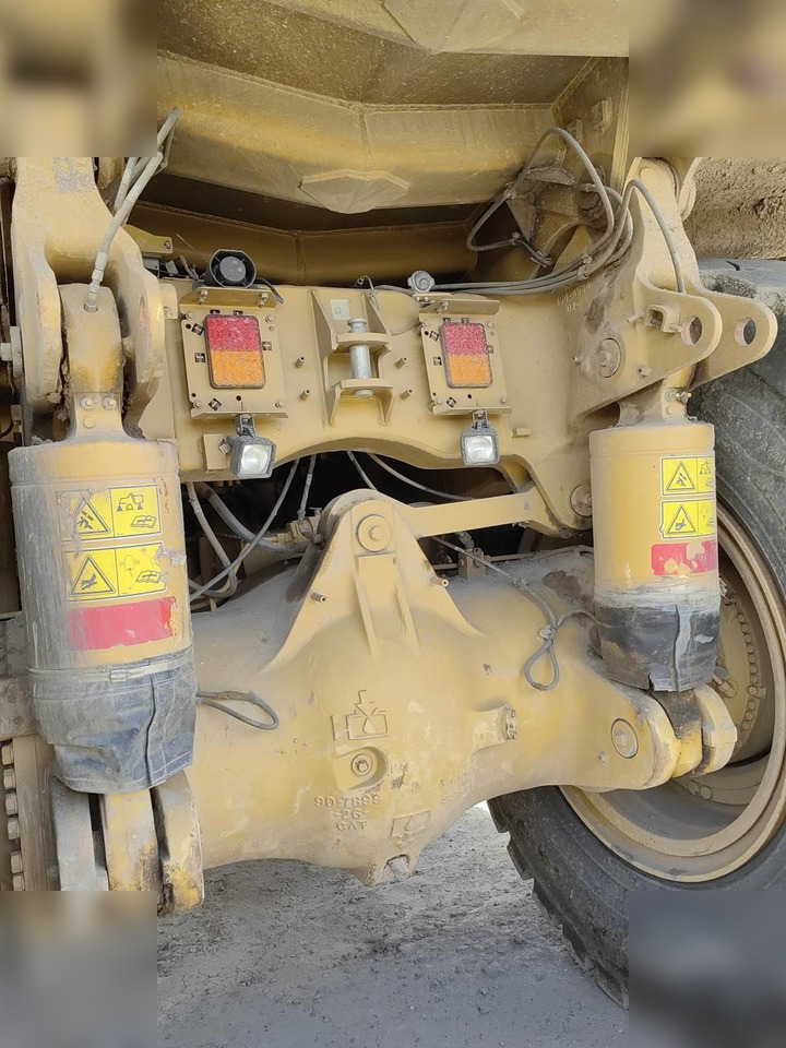 Rigid dumper/ Rock truck 2018 CATERPILLAR 777E: picture 6