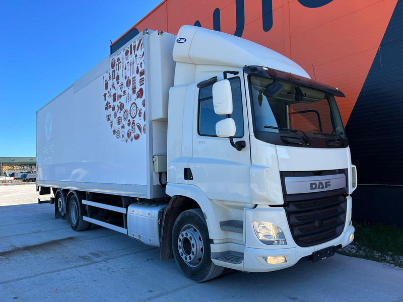 DAF CF 370 6x2 HULTSTEINS / BOX L=8744 mm - Refrigerator truck: picture 4 DAF CF 370 6x2 HULTSTEINS / BOX L=8744 mm - Refrigerator truck: picture 4