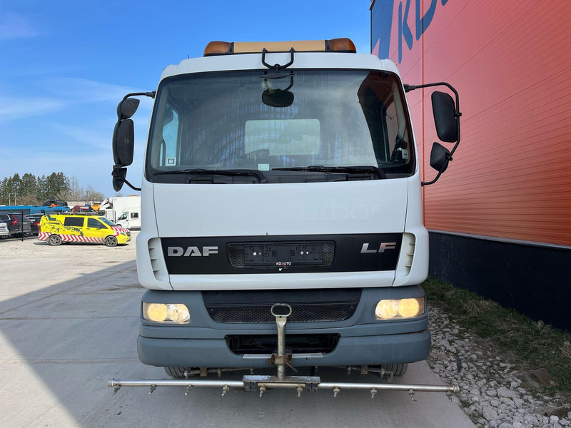 DAF LF 55.180 4x2 Schmidt SK 600 Dual LP - Road sweeper: picture 2 DAF LF 55.180 4x2 Schmidt SK 600 Dual LP - Road sweeper: picture 2