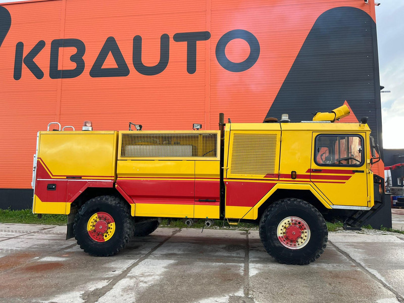 MAN DAF 14.440 4x4 Rosenbauer R280HN2 / 2800 l/min - 15 bar / 300 l/min - 40 bar / tanks 178 + 1546 l - Fire truck: picture 5 MAN DAF 14.440 4x4 Rosenbauer R280HN2 / 2800 l/min - 15 bar / 300 l/min - 40 bar / tanks 178 + 1546 l - Fire truck: picture 5