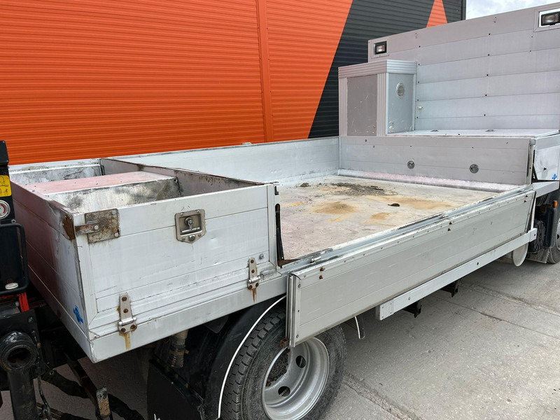 Dropside/ Flatbed truck, Crane truck MAN TGL 8.180 4x2 PK 4200 YEAR 2013 / PLATFORM L=3710 mm: picture 15 Dropside/ Flatbed truck, Crane truck MAN TGL 8.180 4x2 PK 4200 YEAR 2013 / PLATFORM L=3710 mm: picture 15