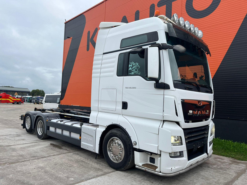 MAN TGX 26.500 6x2*4 HIAB XR 21 ton / CHASSIS L=5300 mm - Hook lift truck: picture 3 MAN TGX 26.500 6x2*4 HIAB XR 21 ton / CHASSIS L=5300 mm - Hook lift truck: picture 3