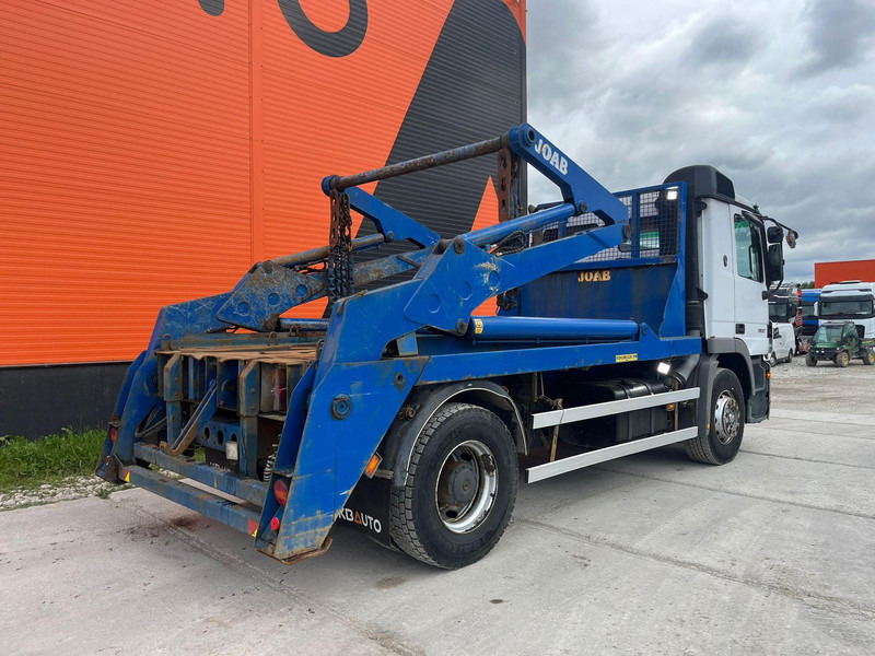 Lease a Mercedes-Benz Actros 1832 4x2 JOAB HL 14 U Mercedes-Benz Actros 1832 4x2 JOAB HL 14 U: picture 6
