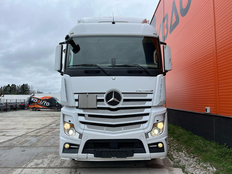 Mercedes-Benz Actros 2545 6x2*4 FOR SALE AS CHASSIS / CHASSIS L=7400 mm - Cab chassis truck: picture 2 Mercedes-Benz Actros 2545 6x2*4 FOR SALE AS CHASSIS / CHASSIS L=7400 mm - Cab chassis truck: picture 2