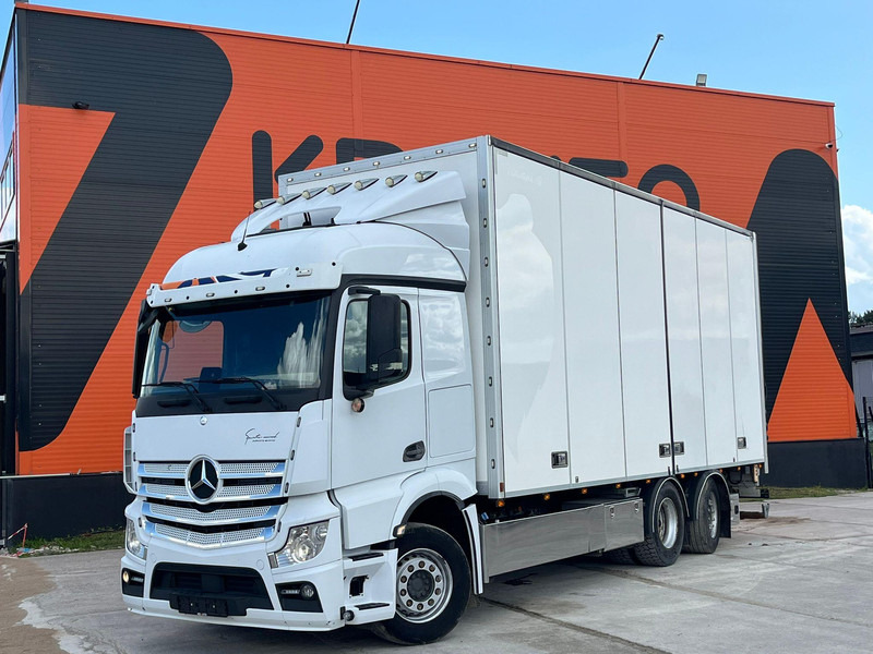 Mercedes-Benz Actros 2551 6x2*4 BOX L=7401mm - Box truck: picture 1 Mercedes-Benz Actros 2551 6x2*4 BOX L=7401mm - Box truck: picture 1