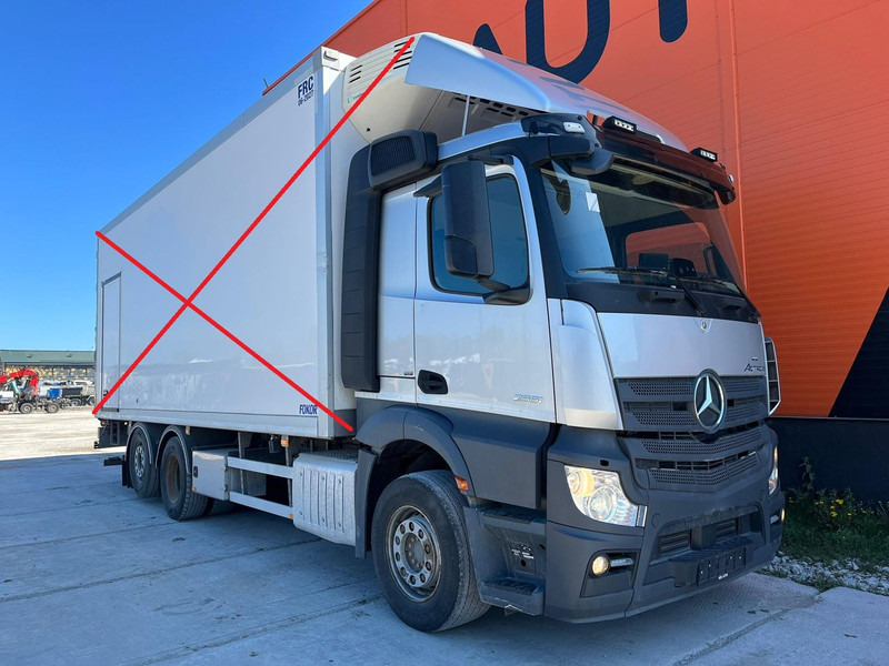 Mercedes-Benz Actros 2551 6x2 FOR SALE AS CHASSIS / CHASSIS L=7600 mm - Cab chassis truck: picture 3 Mercedes-Benz Actros 2551 6x2 FOR SALE AS CHASSIS / CHASSIS L=7600 mm - Cab chassis truck: picture 3