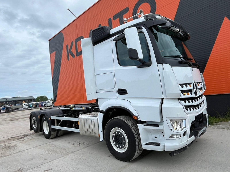 Mercedes-Benz Arocs 2542 6x2*4 JOAB 20 ton / L=5400 mm - Hook lift truck: picture 4 Mercedes-Benz Arocs 2542 6x2*4 JOAB 20 ton / L=5400 mm - Hook lift truck: picture 4