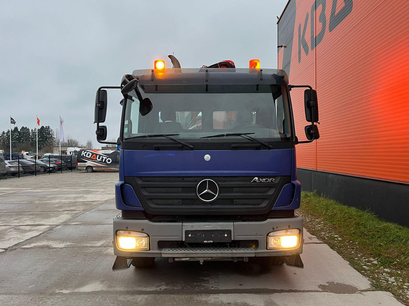 Mercedes-Benz Axor 2633 6x4 FASSI F110AK22 / BOX L=5040 mm - Tipper, Crane truck: picture 3 Mercedes-Benz Axor 2633 6x4 FASSI F110AK22 / BOX L=5040 mm - Tipper, Crane truck: picture 3