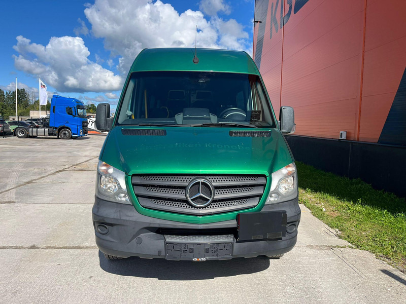 Mercedes-Benz Sprinter 516 CDI 12 SEATS + 2 WHEELCHAIR / WHEELCHAIR LIFT - Minibus, Passenger van: picture 2 Mercedes-Benz Sprinter 516 CDI 12 SEATS + 2 WHEELCHAIR / WHEELCHAIR LIFT - Minibus, Passenger van: picture 2