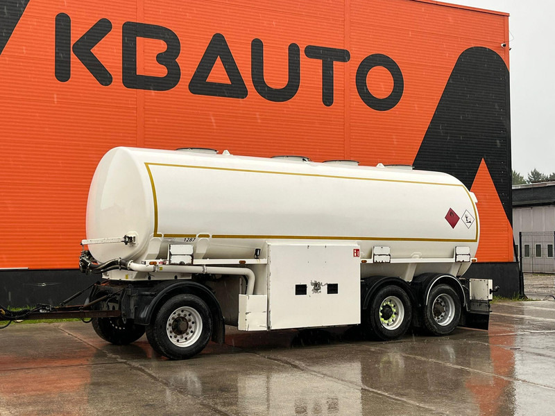 ROHR ANH-A-ZE 26 TOTAL CAPACITY 29900 I / 8250+6750+6850+8050 I - Tank trailer: picture 1 ROHR ANH-A-ZE 26 TOTAL CAPACITY 29900 I / 8250+6750+6850+8050 I - Tank trailer: picture 1