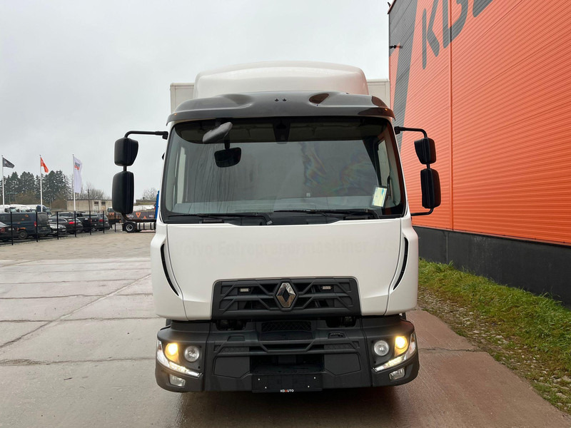 Renault D12 4x2 WORKSHOP ON WHEELS / FASSI M30A.13 / BOX L=4459 mm - Dropside/ Flatbed truck, Crane truck: picture 2 Renault D12 4x2 WORKSHOP ON WHEELS / FASSI M30A.13 / BOX L=4459 mm - Dropside/ Flatbed truck, Crane truck: picture 2
