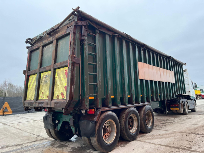 Titan Inox 70 m3 / 68 tons STAINLESS STEEL BOX / 70 m3 / BOX L=10883 mm / 1 unit available - Tipper semi-trailer: picture 5 Titan Inox 70 m3 / 68 tons STAINLESS STEEL BOX / 70 m3 / BOX L=10883 mm / 1 unit available - Tipper semi-trailer: picture 5