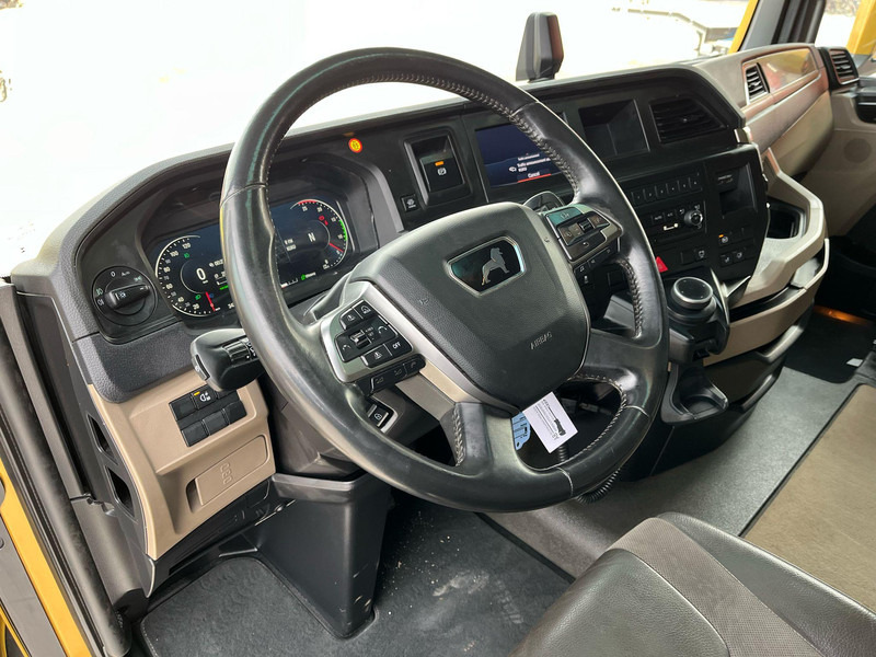 Tractor unit MAN TGX 28.510 6x2 TWIN BED GX CAB / INTARDER / DOUBLE BOGIE: picture 15 Tractor unit MAN TGX 28.510 6x2 TWIN BED GX CAB / INTARDER / DOUBLE BOGIE: picture 15