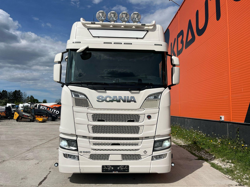 Scania R 580 6x2 RETARDER / PTO - Tractor unit: picture 3 Scania R 580 6x2 RETARDER / PTO - Tractor unit: picture 3