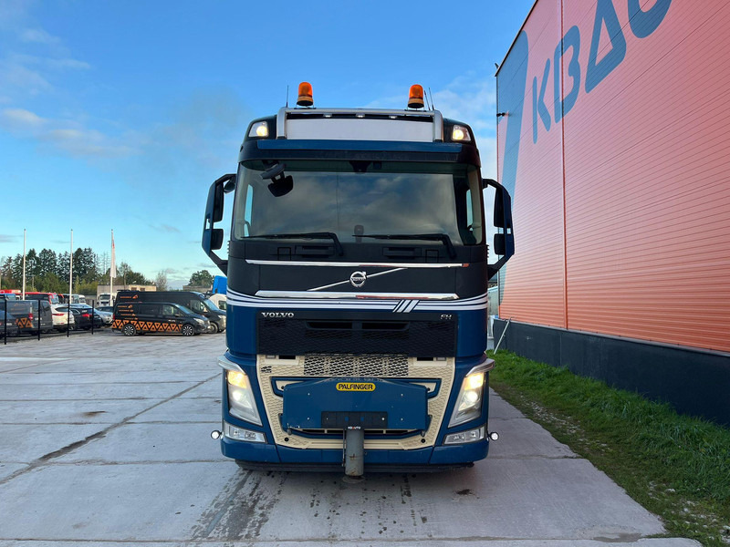 Volvo FH 540 8x4 PK110002 + JIB + WINCH / COMBI / PLATFORM L=3662 mm - Tractor unit: picture 3 Volvo FH 540 8x4 PK110002 + JIB + WINCH / COMBI / PLATFORM L=3662 mm - Tractor unit: picture 3