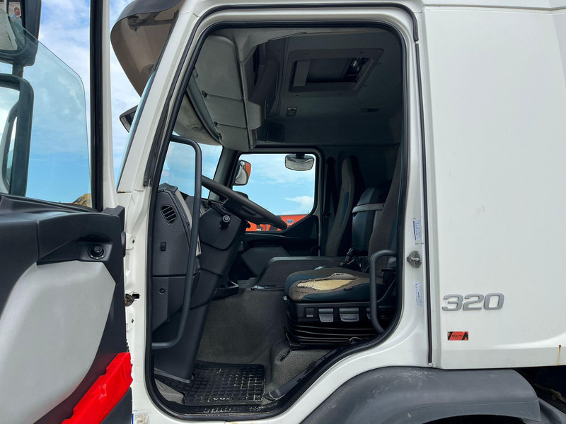 Box truck Volvo FE 320 4x2 BOX L=7623 mm: picture 20