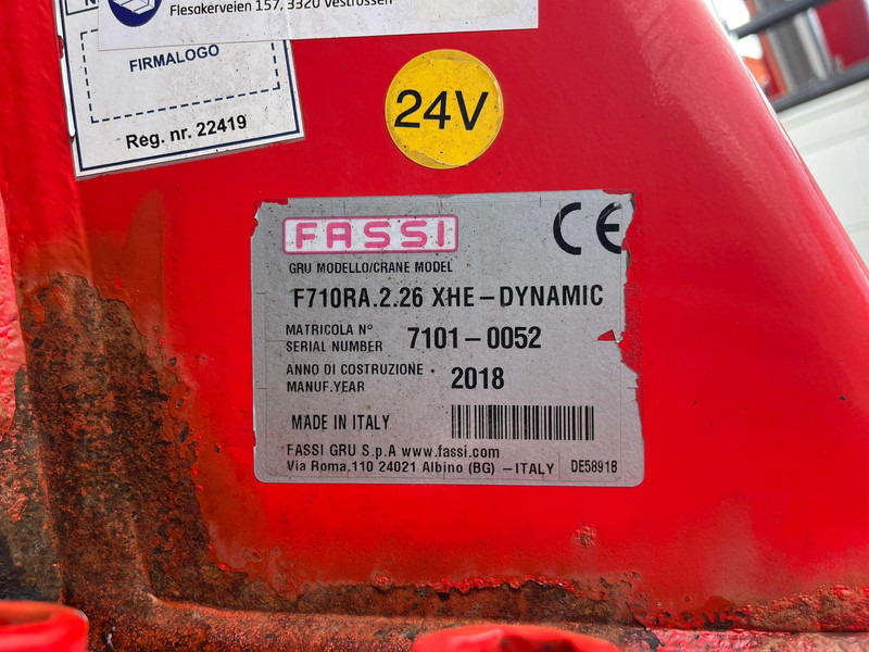 Dropside/ Flatbed truck, Crane truck Volvo FH 540 8x4*4 FASSI F710RA2.26 + JIB / PLATFORM L=6314 mm: picture 11 Dropside/ Flatbed truck, Crane truck Volvo FH 540 8x4*4 FASSI F710RA2.26 + JIB / PLATFORM L=6314 mm: picture 11