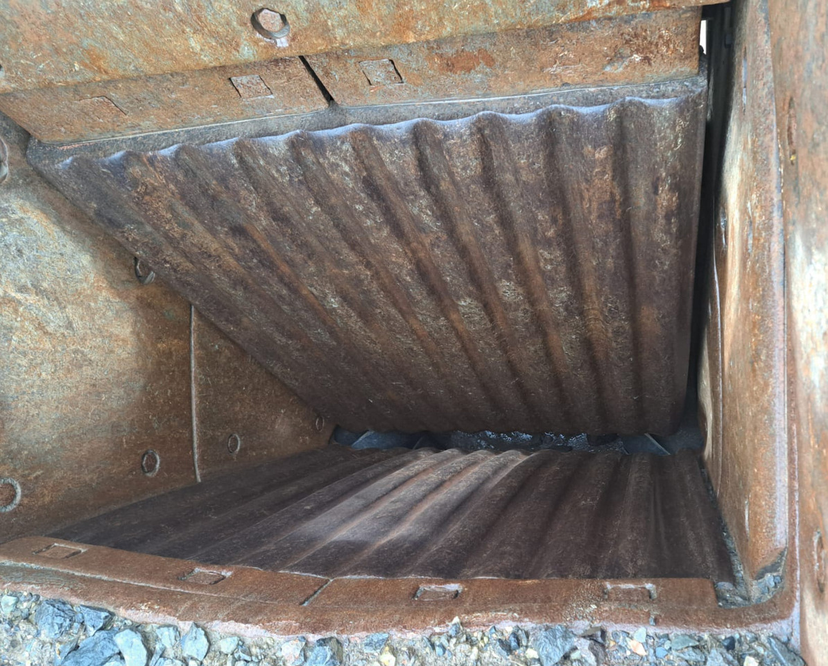 EXTEC Megabite - Jaw crusher: picture 4 EXTEC Megabite - Jaw crusher: picture 4