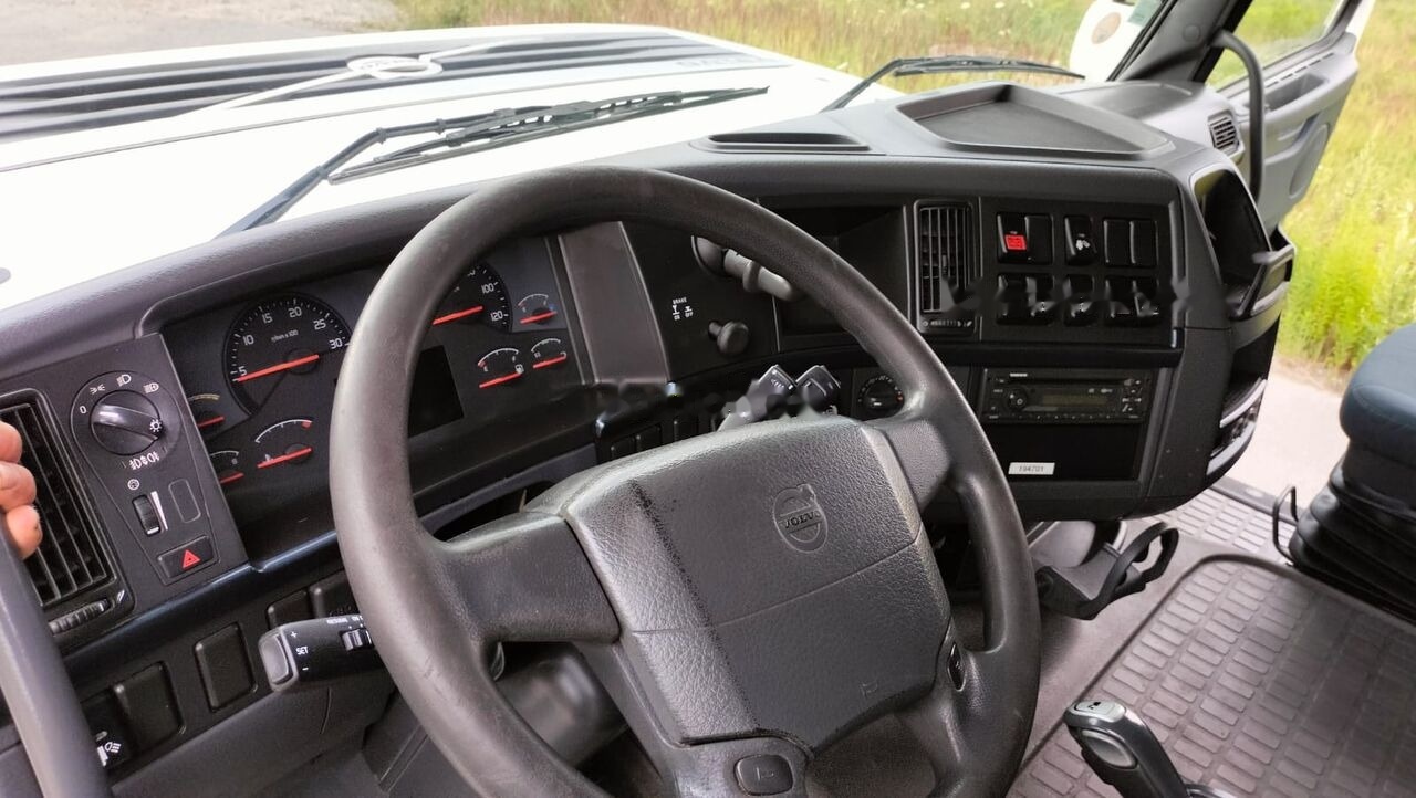 Lease a Volvo FH13 500 Volvo FH13 500: picture 15