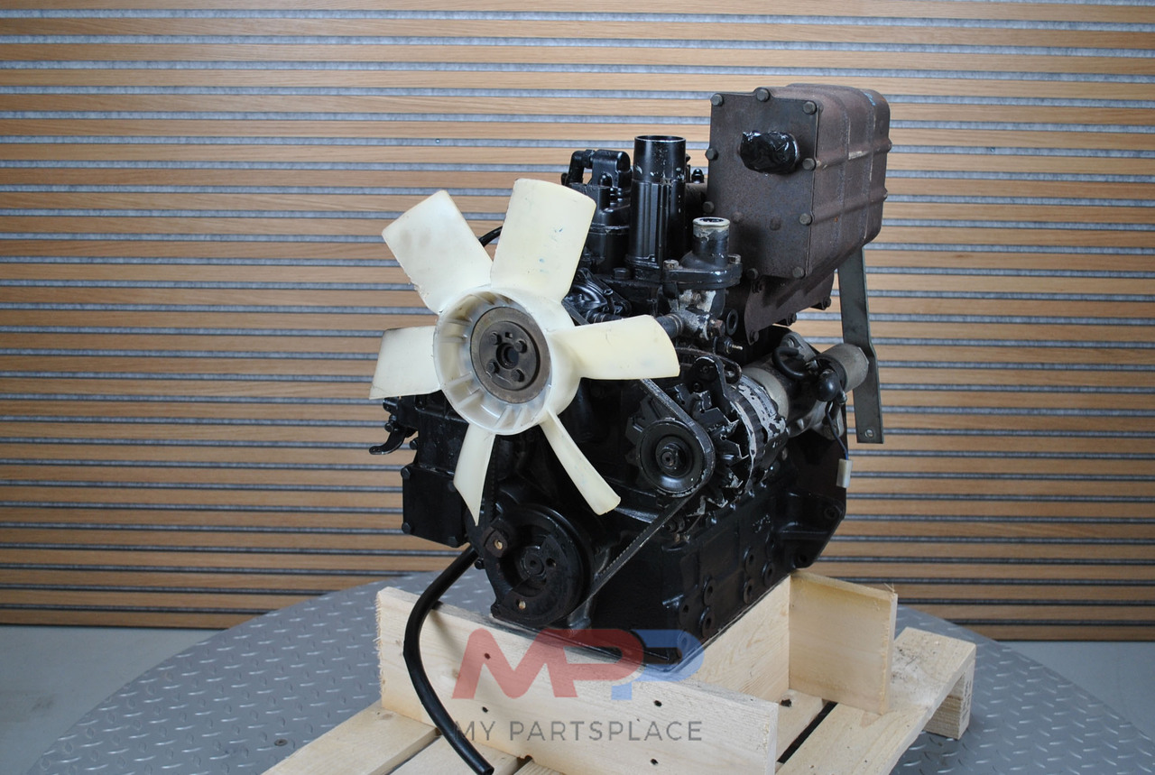 Shibaura J843 - Engine for Farm tractor: picture 1 Shibaura J843 - Engine for Farm tractor: picture 1