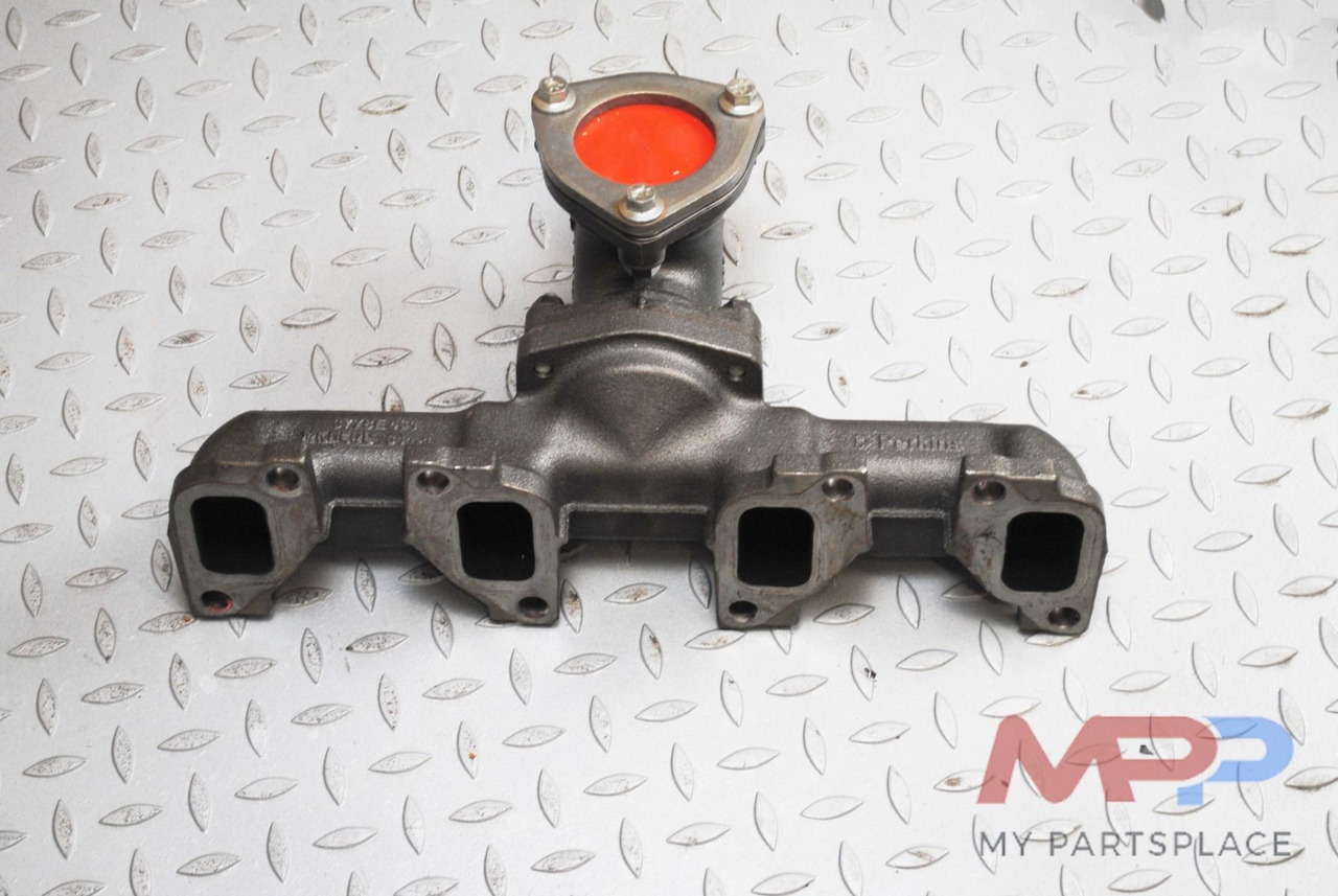 Uitlaatspruitstuk Perkins 1104 - Exhaust manifold: picture 2 Uitlaatspruitstuk Perkins 1104 - Exhaust manifold: picture 2