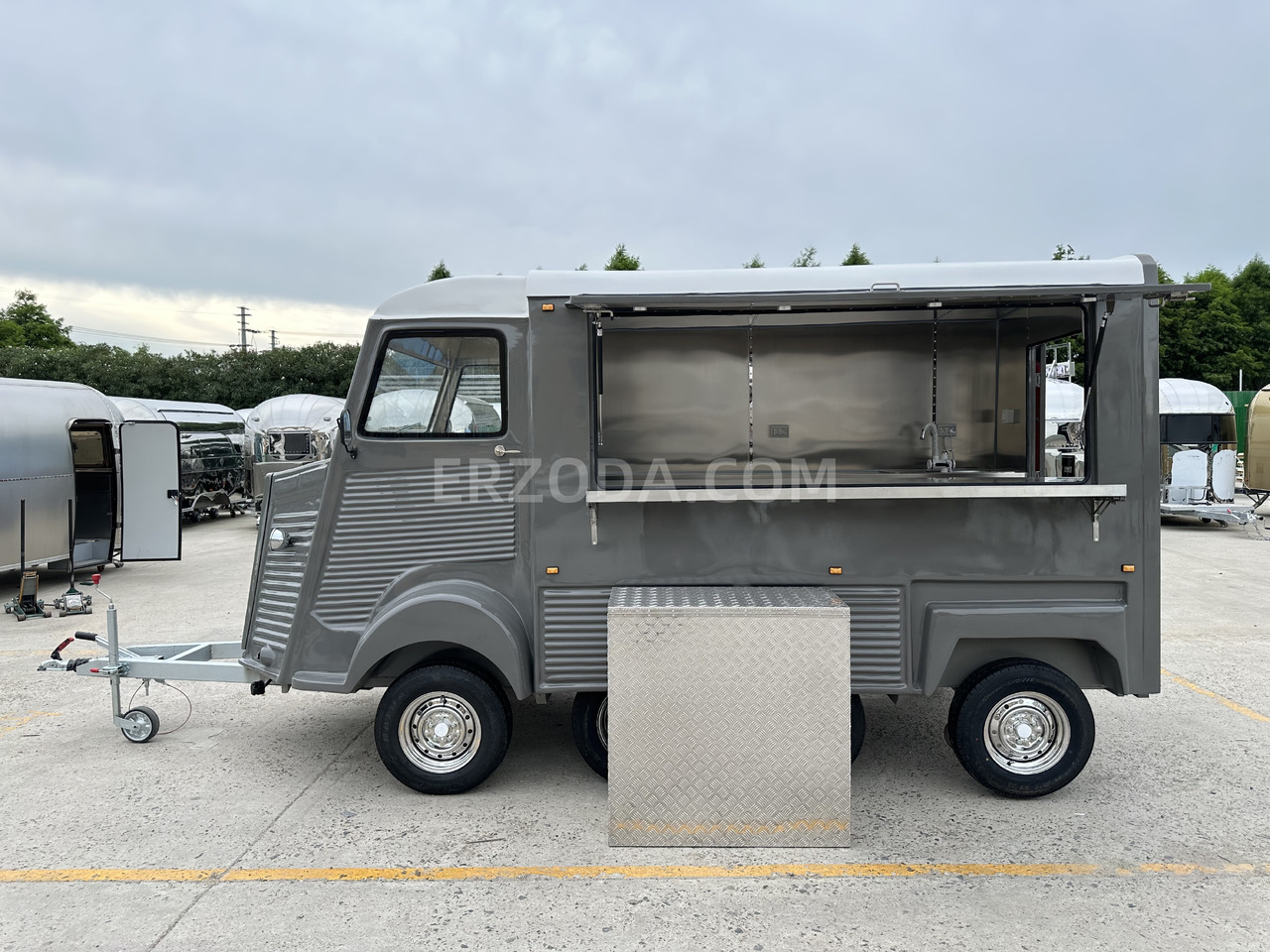 ERZODA Catering Trailer | Food Truck | Concession trailer | - Vending trailer: picture 2 ERZODA Catering Trailer | Food Truck | Concession trailer | - Vending trailer: picture 2