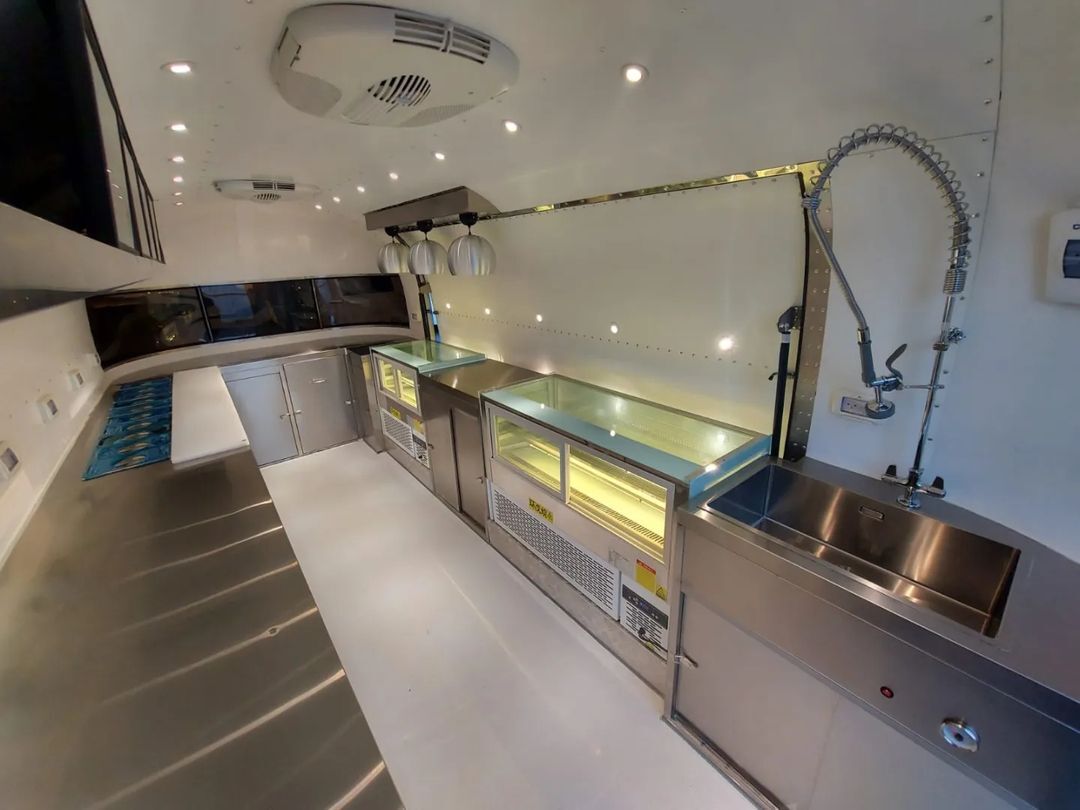 ERZODA Catering Trailer | Food Truck | Concession trailer | Food Trailers | catering truck | Kitchen Trailer - Vending trailer: picture 5 ERZODA Catering Trailer | Food Truck | Concession trailer | Food Trailers | catering truck | Kitchen Trailer - Vending trailer: picture 5