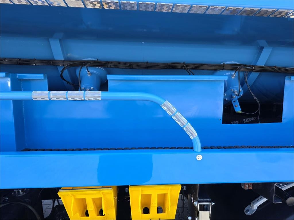 Vacuum truck DAF WUKO KROLL 2 x URACA KOMBI FOR SEWER CLEANING: picture 14