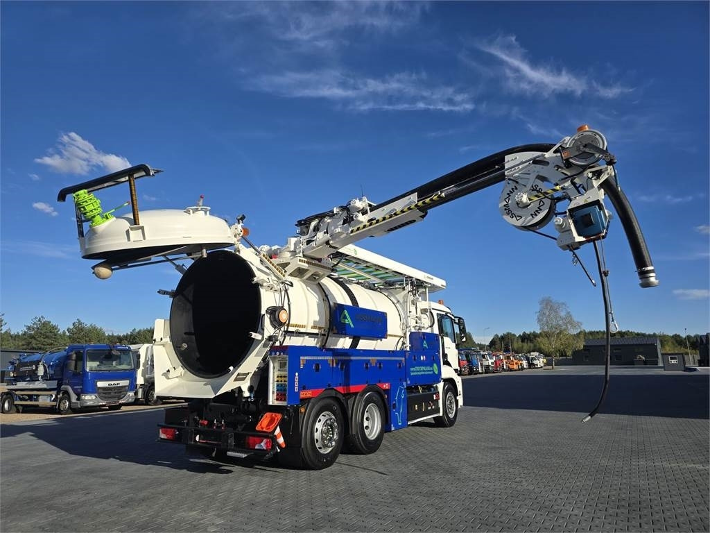MAN ASSMANN ADR KOMBI FOR CLEANING CANALS WUKO - Vacuum truck: picture 1 MAN ASSMANN ADR KOMBI FOR CLEANING CANALS WUKO - Vacuum truck: picture 1