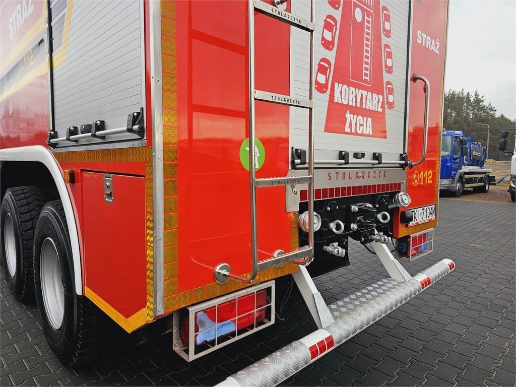 Fire truck MAN TGS 26.440 6x6 9500 l water + 950 foam Stolarczyk: picture 16