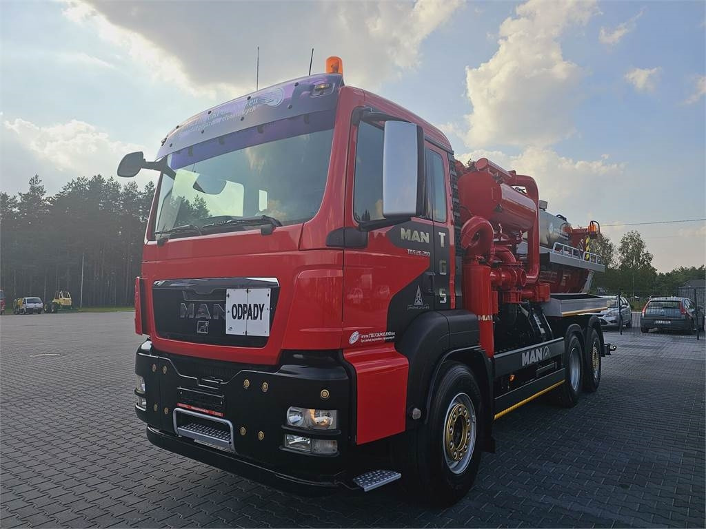 MAN WUKO LARSEN for collecting liquid waste - Vacuum truck: picture 3 MAN WUKO LARSEN for collecting liquid waste - Vacuum truck: picture 3