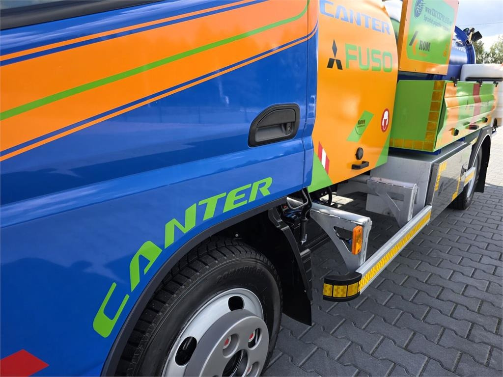 Vacuum truck Mitsubishi ROM SMART COMBI WUKO HOT WATER FOR CLEANING SEWAGE: picture 8