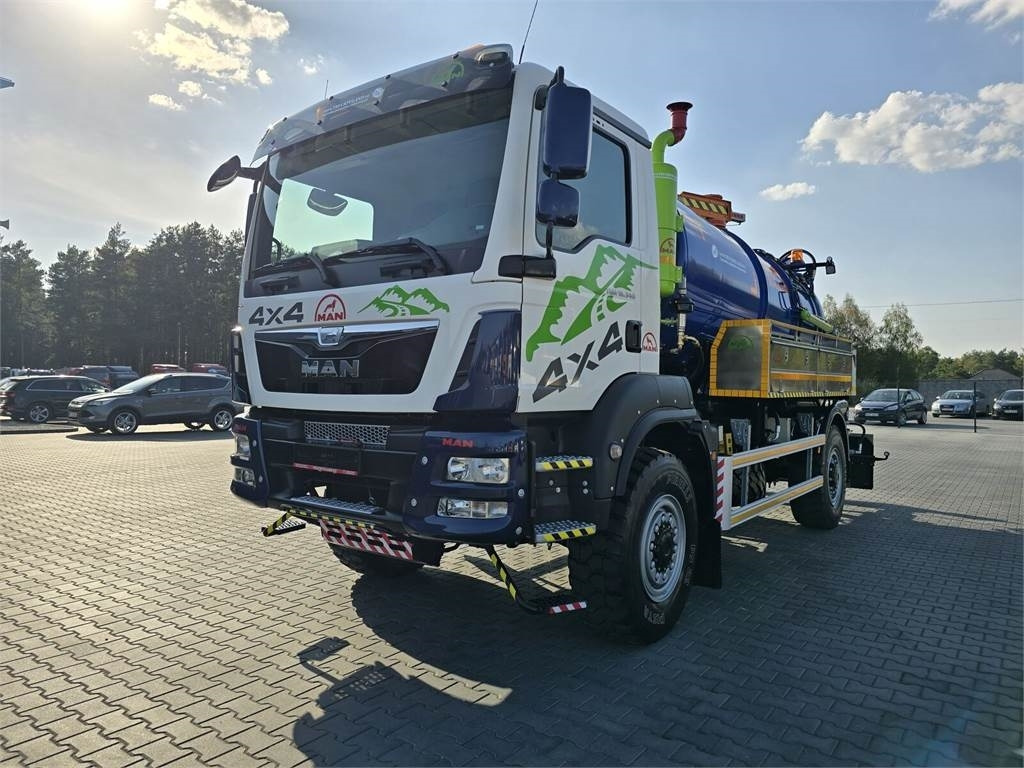 MAN TGM 4x4 GAMON PW8 for collecting liquid waste sepa  - Municipal/ Special vehicle: picture 3 MAN TGM 4x4 GAMON PW8 for collecting liquid waste sepa  - Municipal/ Special vehicle: picture 3