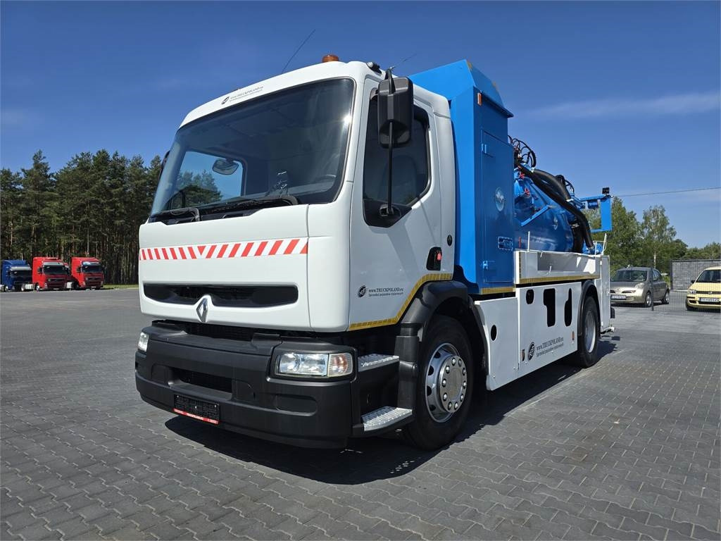 Renault 4x2 WUKO RIVARD for collecting liquid waste - Municipal/ Special vehicle: picture 3 Renault 4x2 WUKO RIVARD for collecting liquid waste - Municipal/ Special vehicle: picture 3