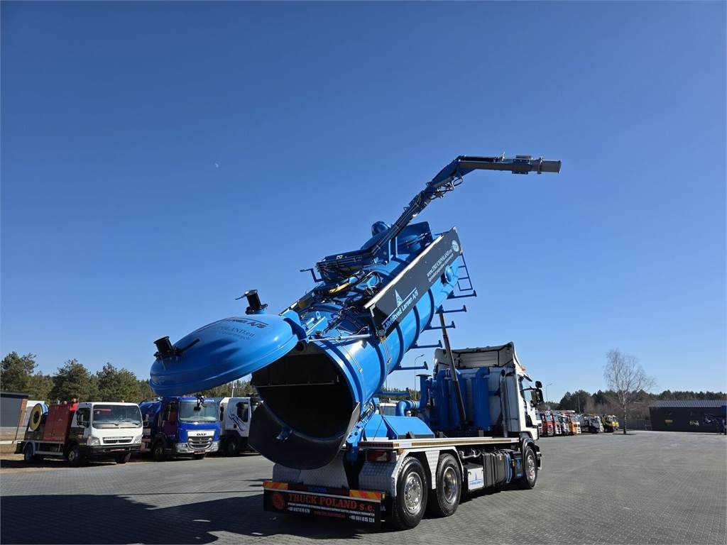 Scania Larsen FlexVac 311 Vacuum suction loader - Municipal/ Special vehicle: picture 1 Scania Larsen FlexVac 311 Vacuum suction loader - Municipal/ Special vehicle: picture 1