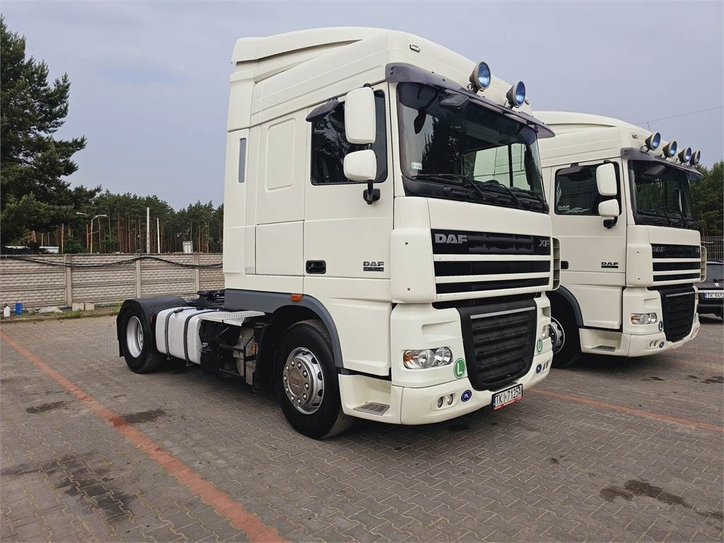 DAF XF 105 460 - Tractor unit: picture 3 DAF XF 105 460 - Tractor unit: picture 3