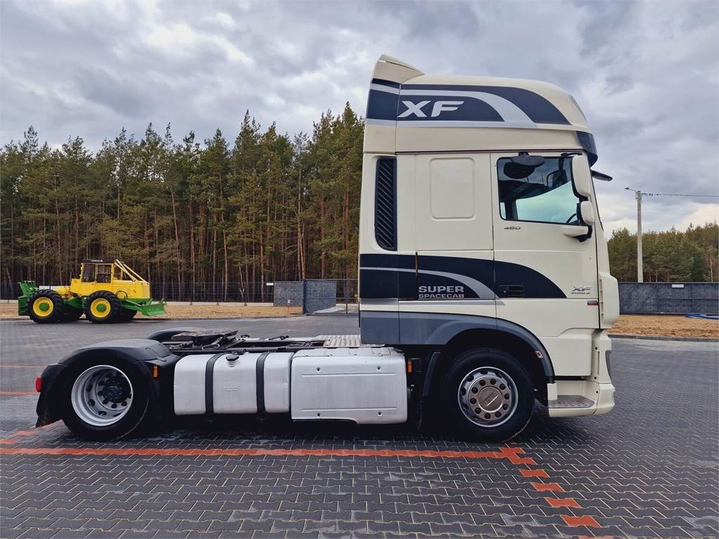 DAF XF 106 460 - Tractor unit: picture 5 DAF XF 106 460 - Tractor unit: picture 5