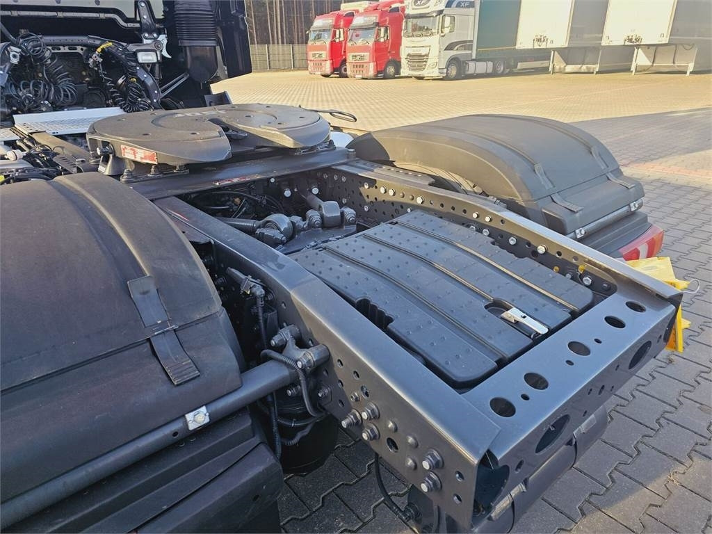 Tractor unit Mercedes-Benz ACTROS 1843: picture 14