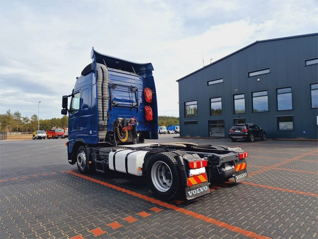 Volvo FH 13 440  - Tractor unit: picture 3 Volvo FH 13 440  - Tractor unit: picture 3