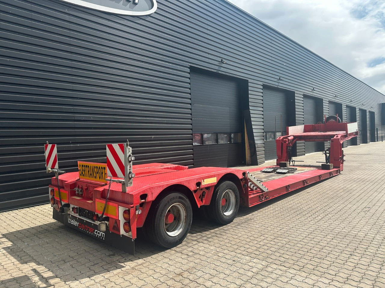 Faymonville Megamax 2 achs. tiefbett - Low loader semi-trailer: picture 2 Faymonville Megamax 2 achs. tiefbett - Low loader semi-trailer: picture 2