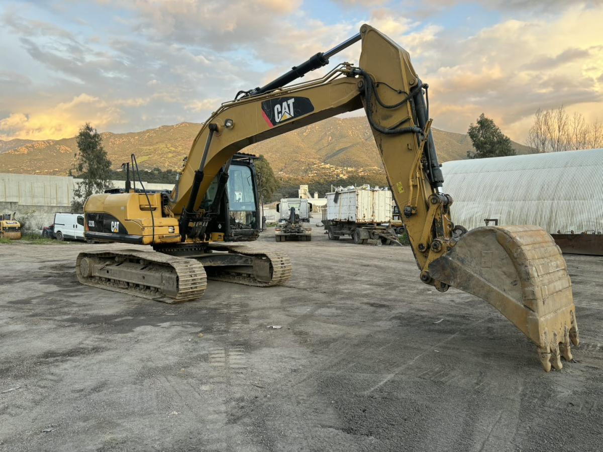 Caterpillar 323D - Crawler excavator: picture 4 Caterpillar 323D - Crawler excavator: picture 4