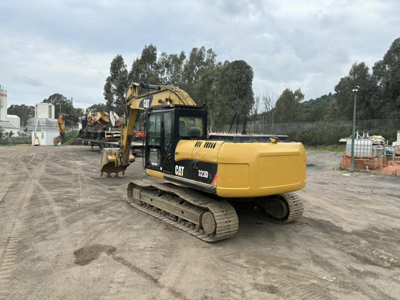 Caterpillar 323D - Crawler excavator: picture 2 Caterpillar 323D - Crawler excavator: picture 2