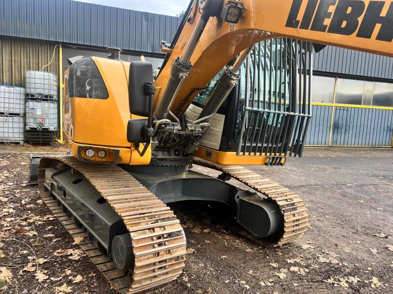 Liebherr R914 compact S - Crawler excavator: picture 4 Liebherr R914 compact S - Crawler excavator: picture 4