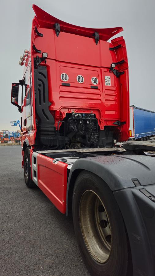 MAN TGX 18.510 - Tractor unit: picture 4 MAN TGX 18.510 - Tractor unit: picture 4