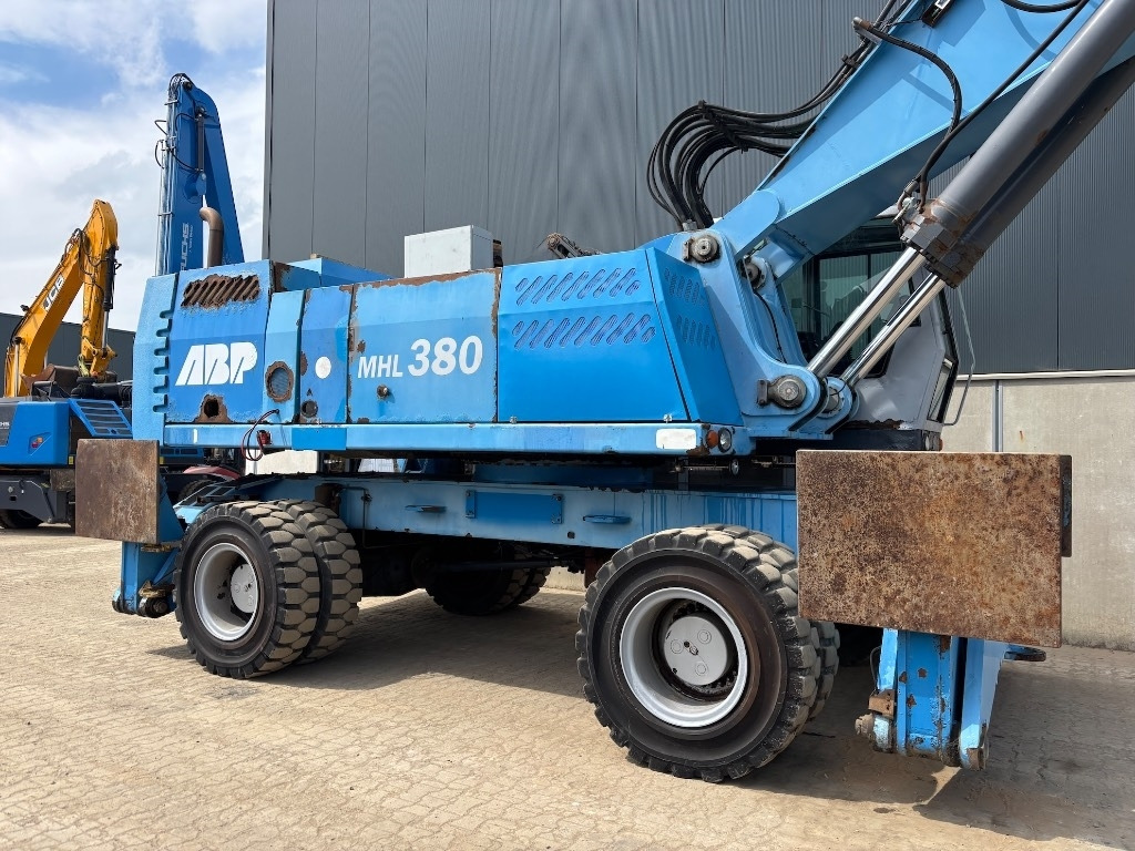 Waste/ Industry handler Fuchs MHL 380: picture 11
