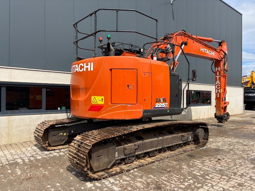 Hitachi ZX 225 US LC-6 - ZX225USLC - ZX 225 USLC - Crawler excavator: picture 5 Hitachi ZX 225 US LC-6 - ZX225USLC - ZX 225 USLC - Crawler excavator: picture 5