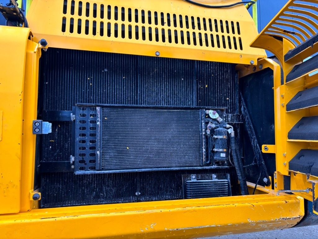Crawler excavator JCB JS370LC -- JS 370 LC -- Full options: picture 38