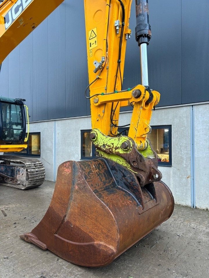 Crawler excavator JCB JS370LC -- JS 370 LC -- Full options: picture 41